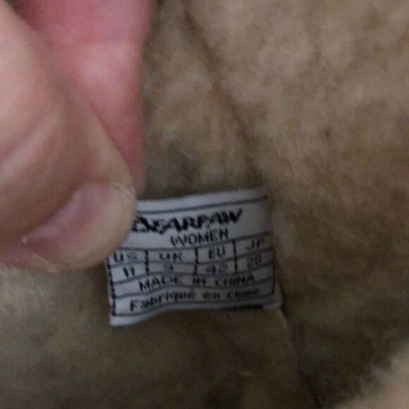 BearPaw 11 Victorian Hickory II Chocolate Brown Sheepskin Lined Suede Boots - Picture 8 of 13